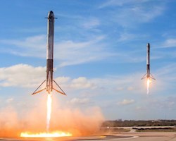 Falcon heavy side boosters landing